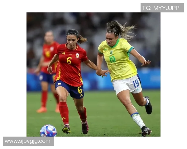 意大利女足与中国女足激战正酣比分揭晓引发热议 意大利女足与中国女足激战正酣比分揭晓引发热议